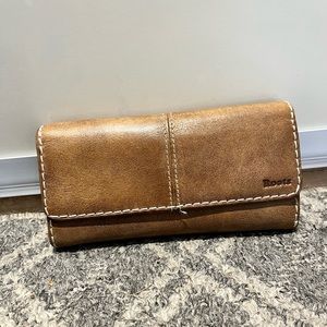 Roots wallet